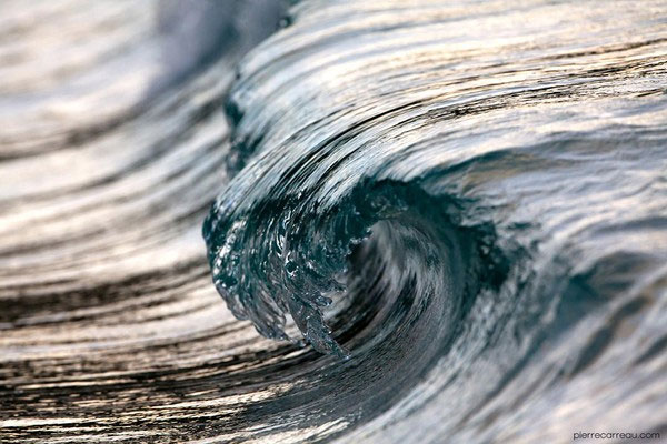 Picture 1 of High-speed photography captures the moment 'blink of an eye is disappearing'