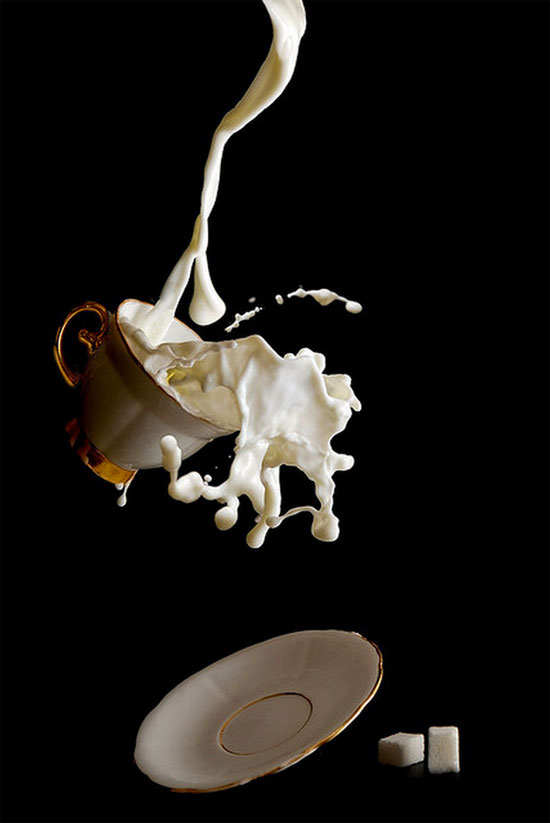 Picture 13 of High-speed photography captures the moment 'blink of an eye is disappearing'