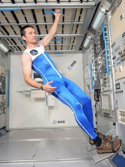 Picture 1 of High-tech clothes protect astronauts
