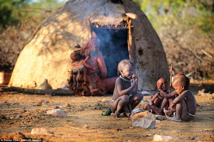 Picture 6 of Himba tribe has topless women in Africa