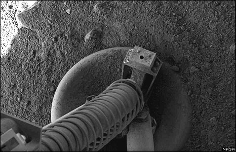 Picture 1 of Historical photos transmitted from Mars