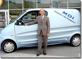 Picture 1 of Ho Chi Minh City introduced cars powered by ... air