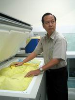 Picture 2 of Ho Chi Minh City: Preserving skull bones for transplantation