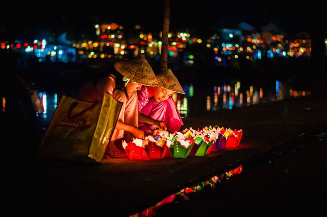 Picture 4 of Hoi An charm appears on Google Doodle July 16: What is the reason Google honors?