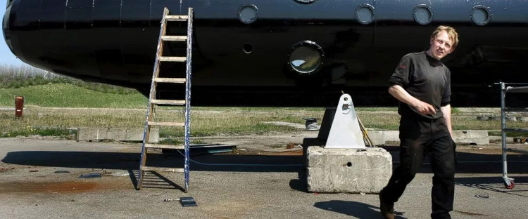 Picture 2 of Homemade submarines sunk in the sea, the designer was accused of assassinating passengers on board