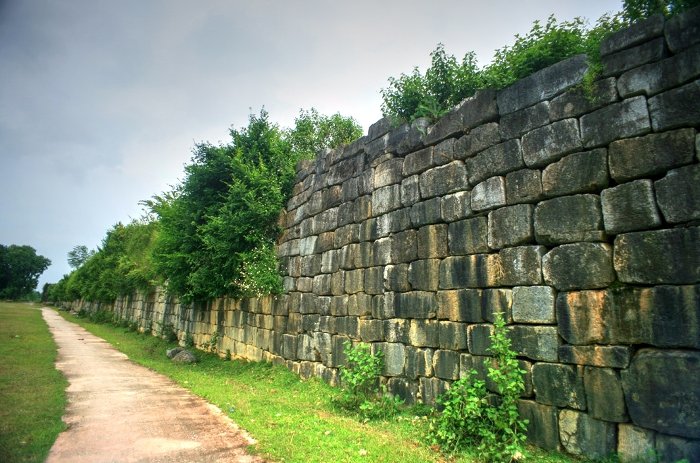 Picture 7 of Ho's Citadel - The unique building in Vietnam