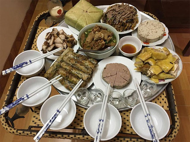 Picture 1 of How are dishes different from Tet in the three regions?