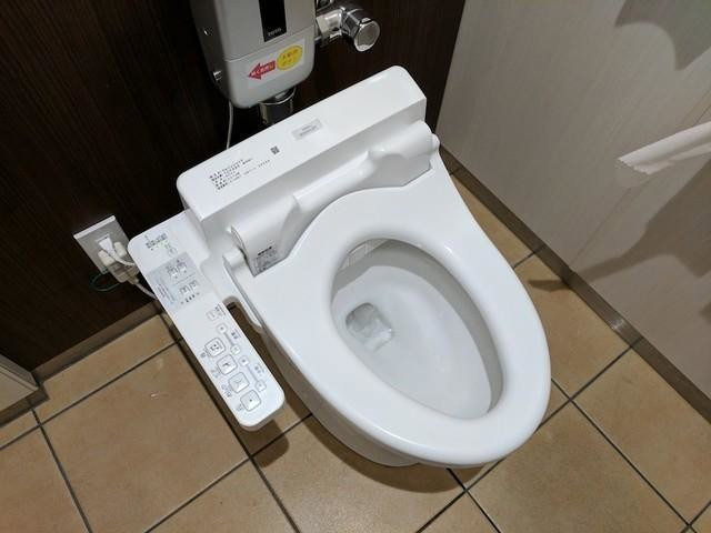 Picture 4 of How clean is the toilet in Japan?  It turns out this is just the culmination of Japanese technology