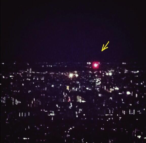 Picture 2 of How far can lasers be?