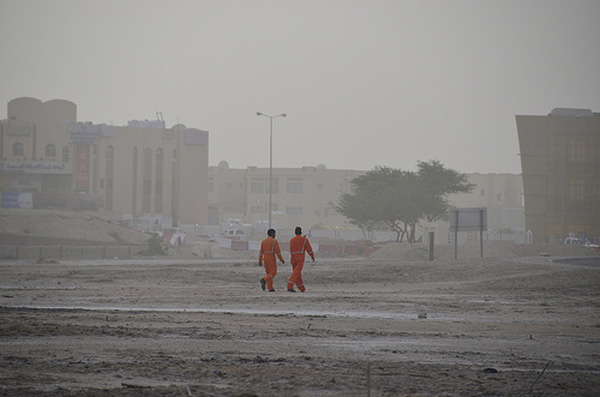 Picture 10 of How is the world polluted?