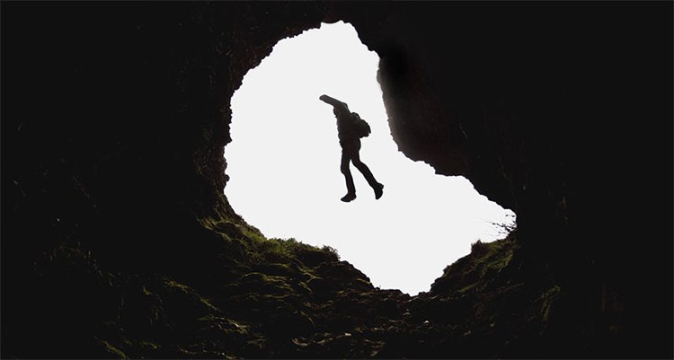Picture 2 of How long does it take to fall through the center of the Earth to the other half vertically?