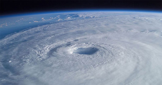 Picture 1 of How strong is a storm?