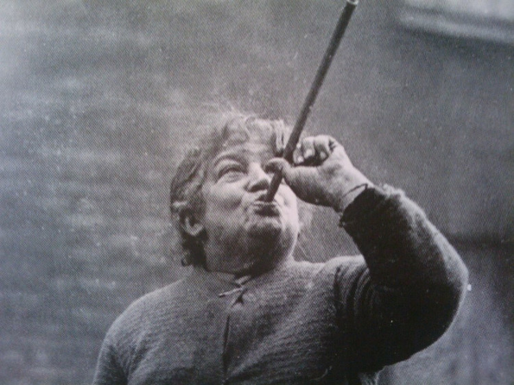 Picture 3 of How the British people wake when there is no watch