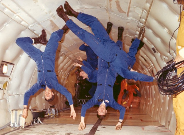 Picture 3 of How to become an astronaut?