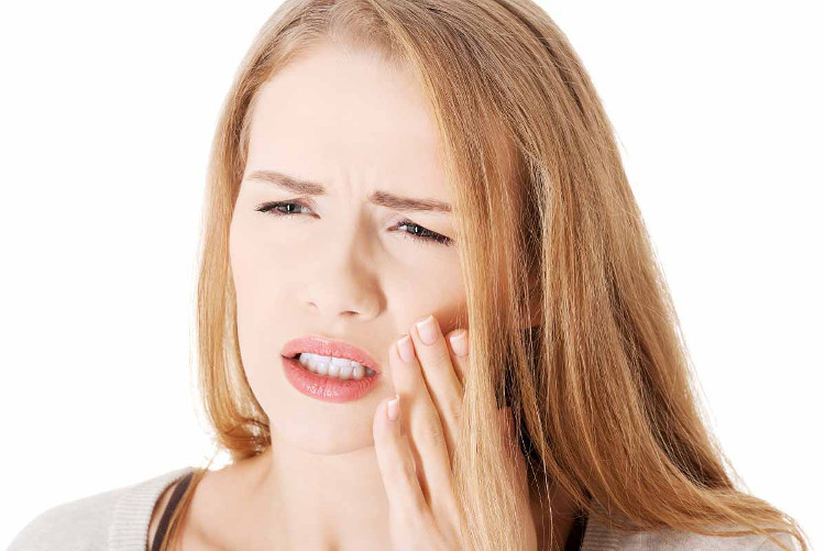 Picture 2 of How to deal with tooth sensitivity