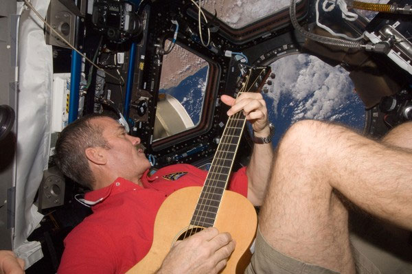 Picture 4 of How to eat and sleep on other universes in Earth?