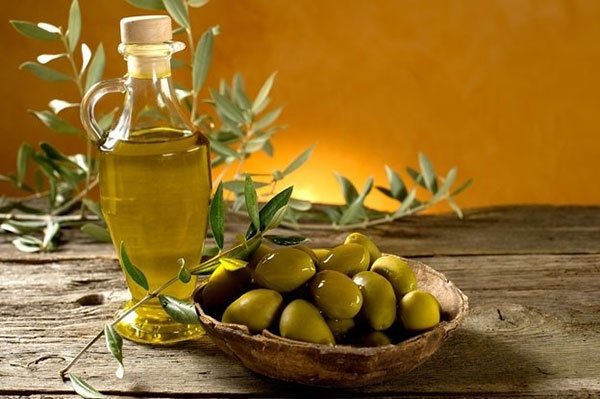 Picture 2 of How to prevent hair loss and stimulate hair growth effectively at home
