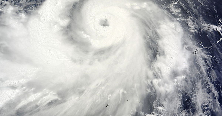Picture 1 of How was the storm in the East Sea formed?
