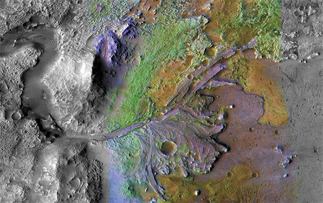 Picture 3 of Huge pit where NASA hunts extraterrestrial life