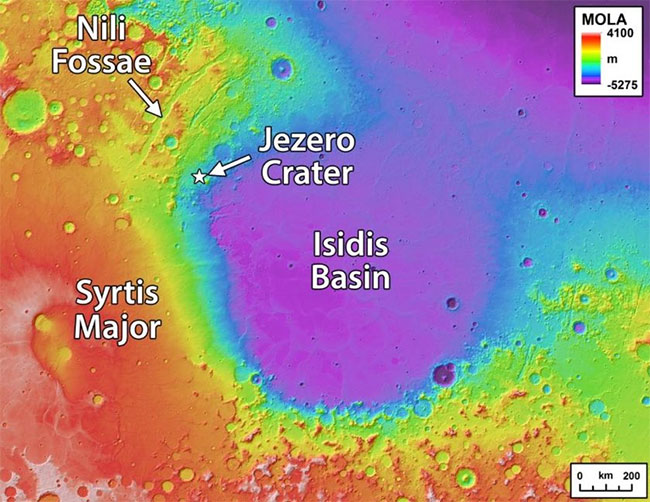 Picture 4 of Huge pit where NASA hunts extraterrestrial life
