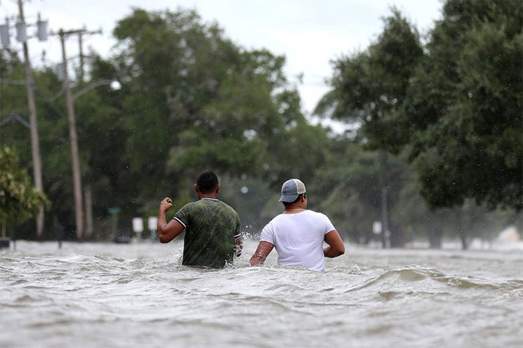 Picture 1 of Hurricane Barry turned the road into a river in the southern United States