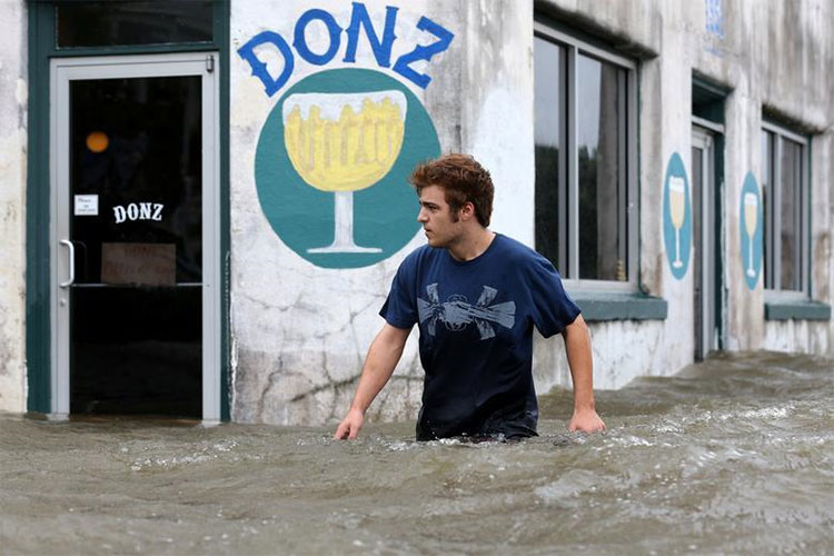 Picture 3 of Hurricane Barry turned the road into a river in the southern United States