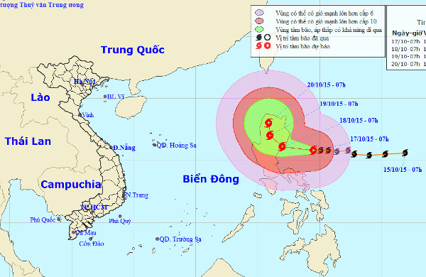 Picture 1 of Hurricane Koppu turned to the north