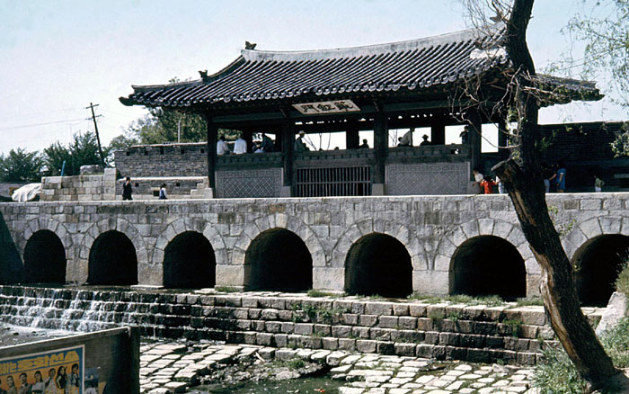 Picture 10 of Hwaseong ancient citadel in Suwon