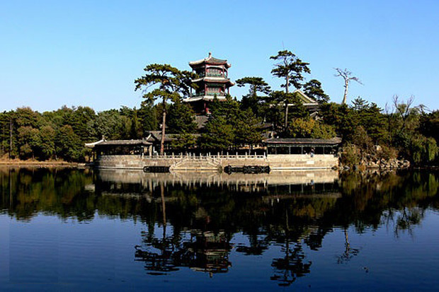 Picture 9 of I tried Sơn Trang and Grammy Temple - China