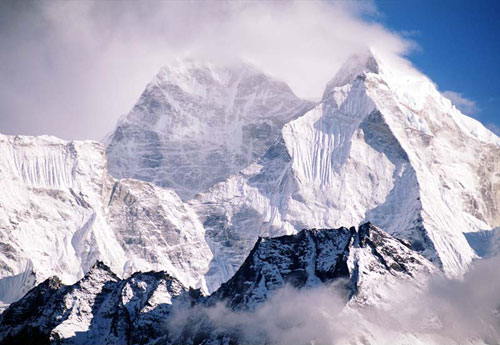 Picture 1 of Ice melting on the Himalayas threatens Asia