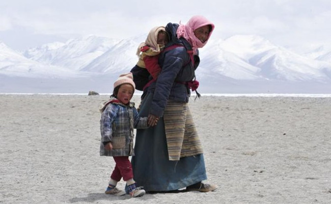 Picture 3 of Ice melts in Tibet and threatens Vietnam