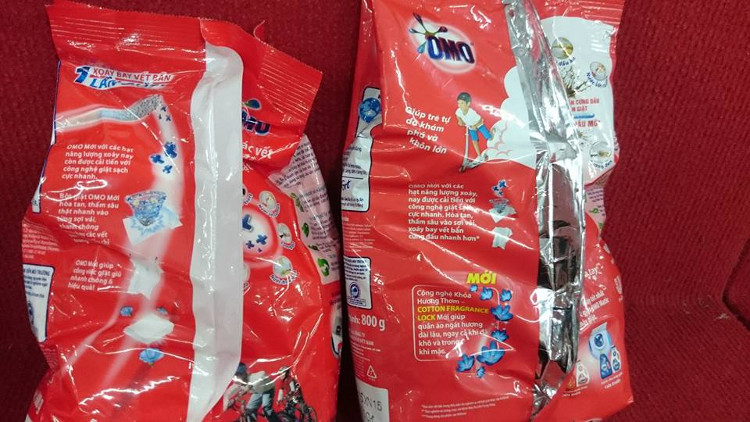 Picture 11 of Identify fake counterfeit goods on Lunar New Year