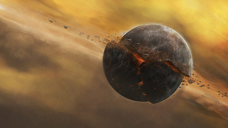 Picture 1 of If aliens attack, we have to risk protecting the Moon