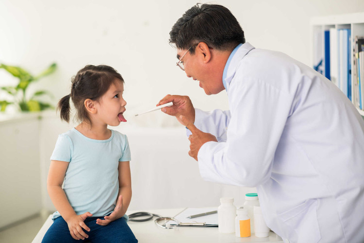 Picture 2 of Illnesses and child accidents often encounter Tet