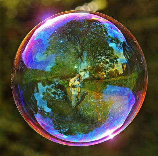 Picture 7 of Illusion amazingly from soap bubbles