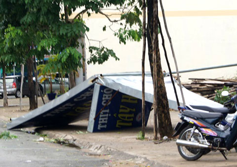 Picture 9 of Image: Hurricane Pakhar devastates Binh Duong