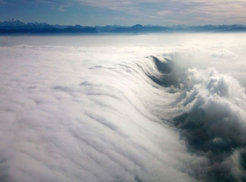 Picture 2 of Images: Funny shapes of clouds
