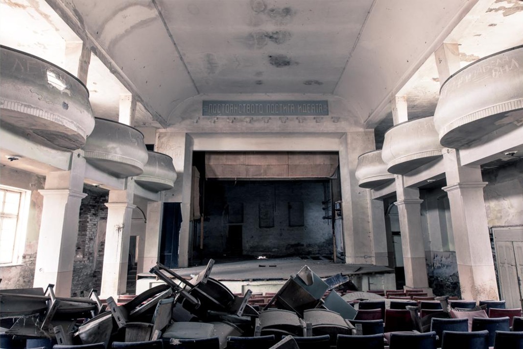 Picture 9 of Impressed with 9 locations forgotten all over the world