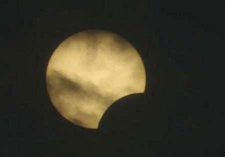 Picture 9 of Impressive image of the longest eclipse of 1,000 years