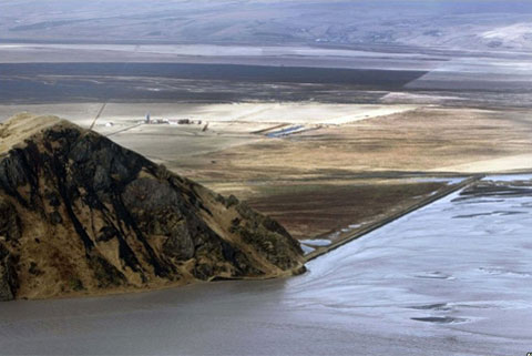 Picture 7 of Impressive image of volcano on ice