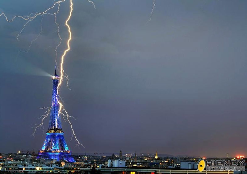 Picture 2 of Impressive moment with nature's