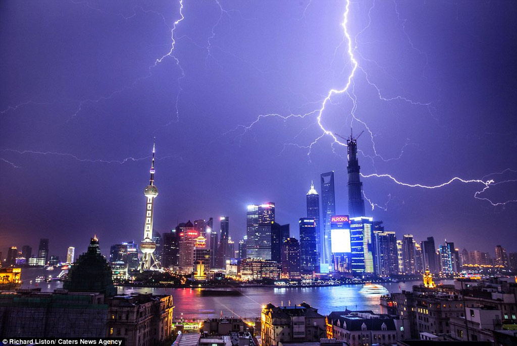 Picture 5 of Impressive moment with nature's