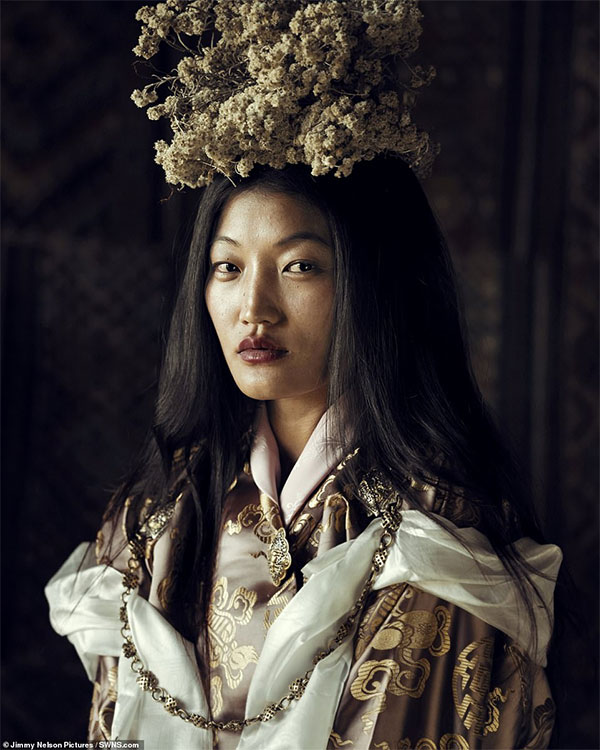 Picture 5 of Impressive photos of the tribes that are about to disappear forever in the world