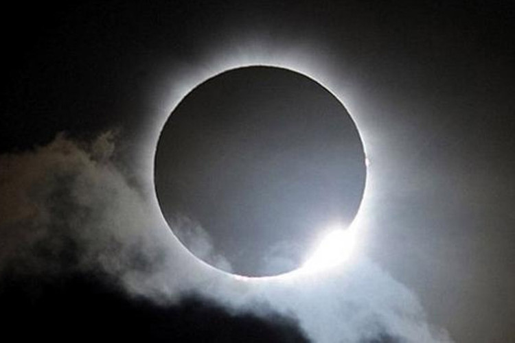 Picture 1 of In the past, one day on Earth ... only 22 hours