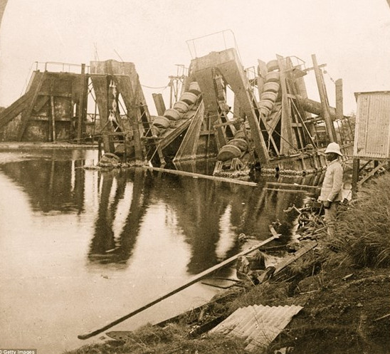 Picture 8 of Incredible set of Panama Canal construction