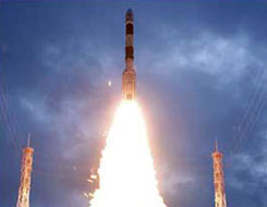 Picture 1 of India successfully launched the spacecraft to the Moon