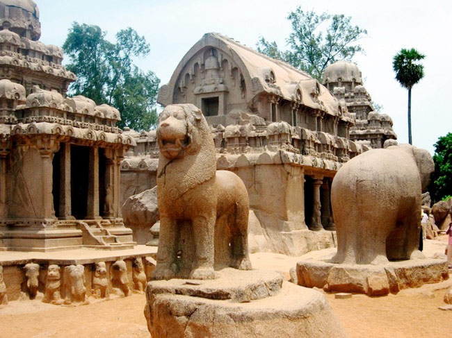 Picture 4 of Indian Mahabalipuram architectural complex