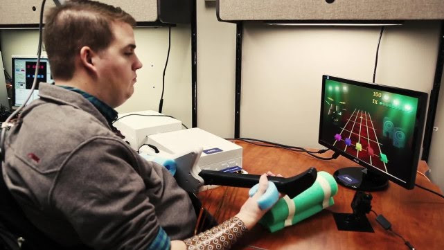 Picture 1 of Inoculation of the chip into the brain restores motor ability to paralyzed people