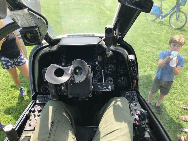 Picture 12 of Inside the world's first attack helicopter