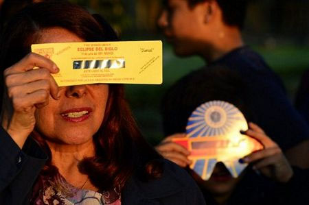 Picture 15 of Interesting 'meeting' between Venus and the sun